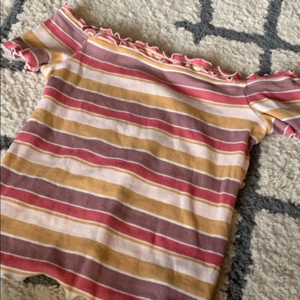 Off the shoulder ruffle top